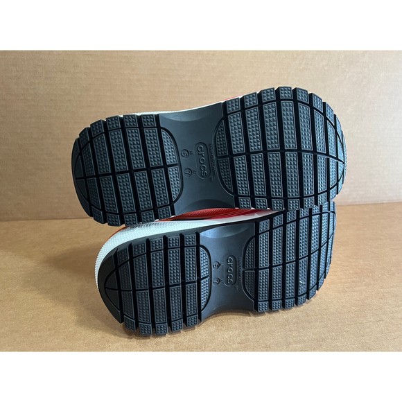 All Sizes - NEW 7-Eleven x Crocs Mega Crush Clog 7-11 Rare Collaboration In-Hand - Picture 6 of 10